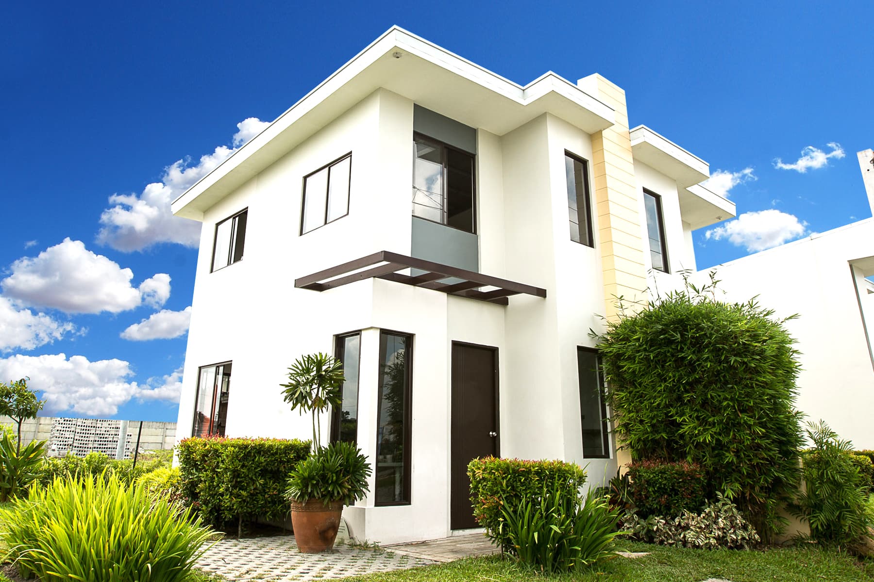 Amaia Scapes Trece Martires