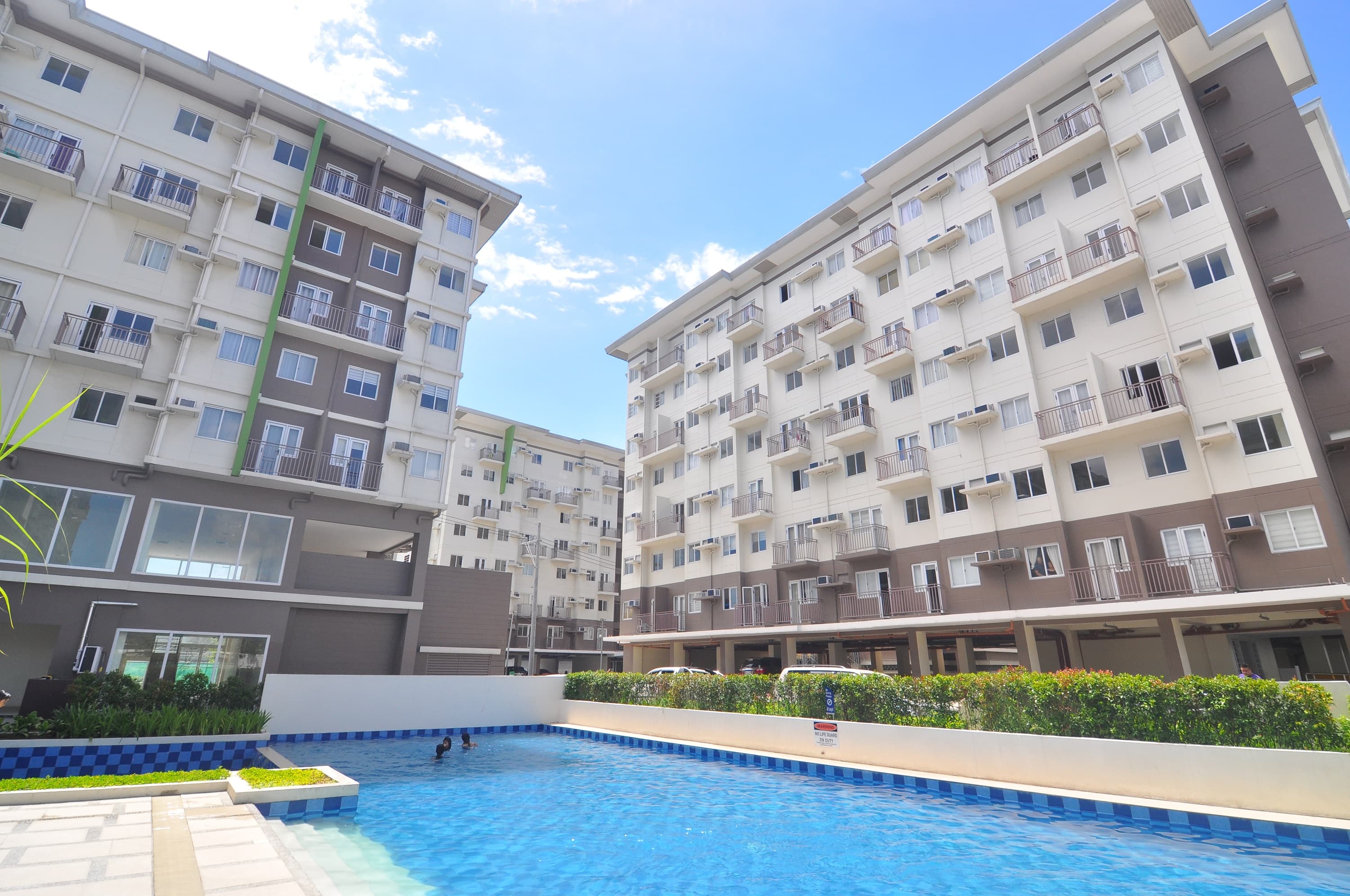 Amaia Steps Sucat